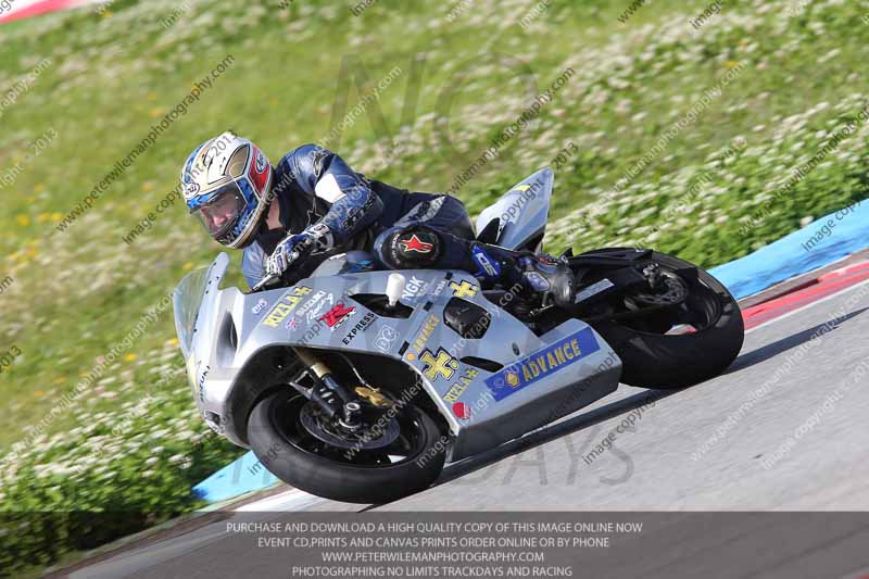 march 2010;motorbikes;no limits;peter wileman photography;portimao;portugal;trackday;trackday digital images