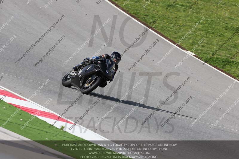 march 2010;motorbikes;no limits;peter wileman photography;portimao;portugal;trackday;trackday digital images