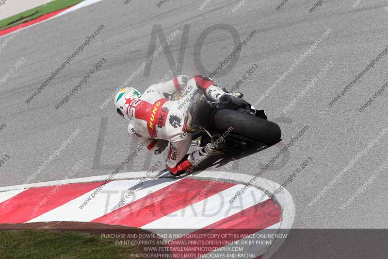 march 2010;motorbikes;no limits;peter wileman photography;portimao;portugal;trackday;trackday digital images