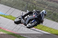 march-2010;motorbikes;no-limits;peter-wileman-photography;portimao;portugal;trackday;trackday-digital-images