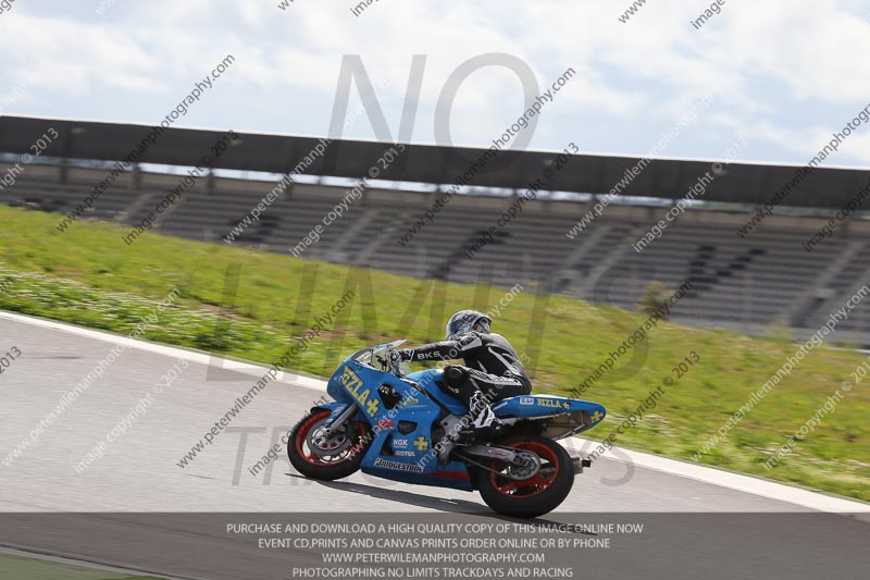 march 2010;motorbikes;no limits;peter wileman photography;portimao;portugal;trackday;trackday digital images