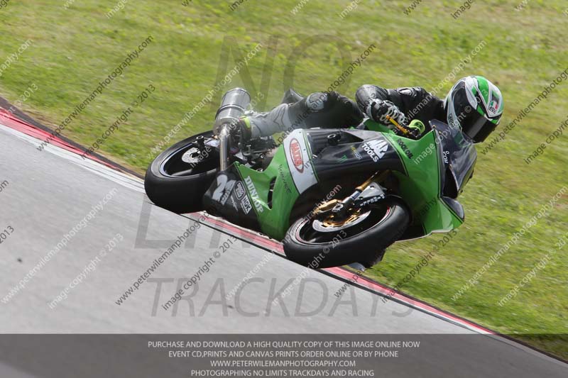 march 2010;motorbikes;no limits;peter wileman photography;portimao;portugal;trackday;trackday digital images