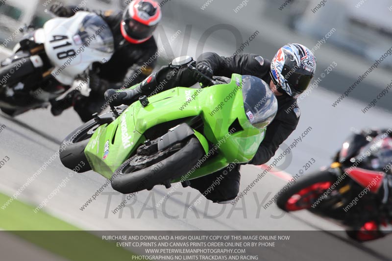 march 2010;motorbikes;no limits;peter wileman photography;portimao;portugal;trackday;trackday digital images