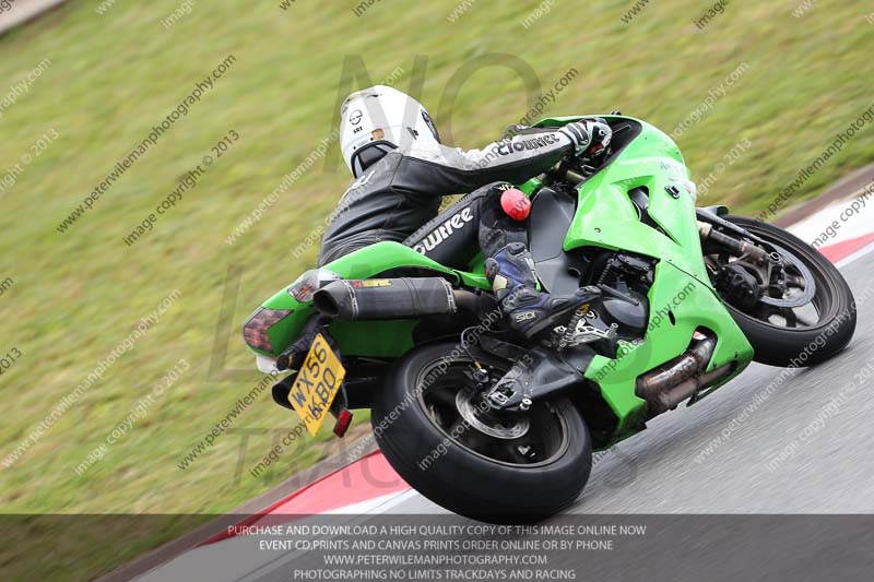 march 2010;motorbikes;no limits;peter wileman photography;portimao;portugal;trackday;trackday digital images