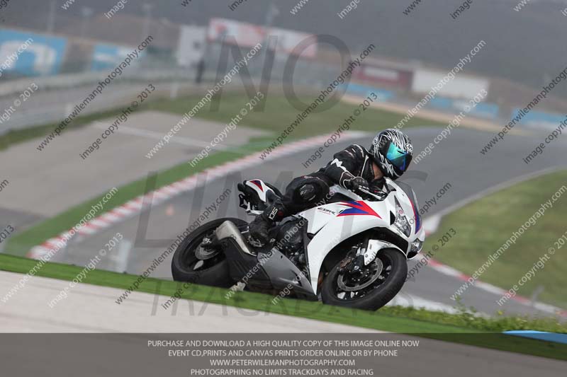 march 2010;motorbikes;no limits;peter wileman photography;portimao;portugal;trackday;trackday digital images