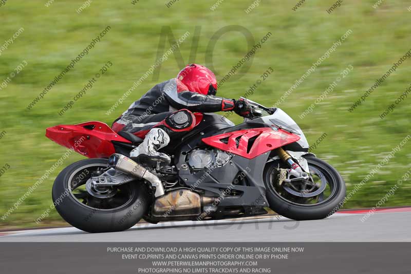 march 2010;motorbikes;no limits;peter wileman photography;portimao;portugal;trackday;trackday digital images