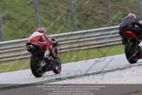 march-2010;motorbikes;no-limits;peter-wileman-photography;portimao;portugal;trackday;trackday-digital-images