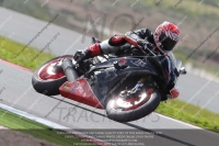 march-2010;motorbikes;no-limits;peter-wileman-photography;portimao;portugal;trackday;trackday-digital-images