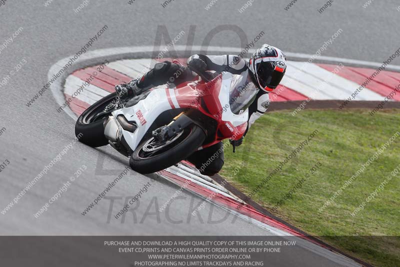 march 2010;motorbikes;no limits;peter wileman photography;portimao;portugal;trackday;trackday digital images