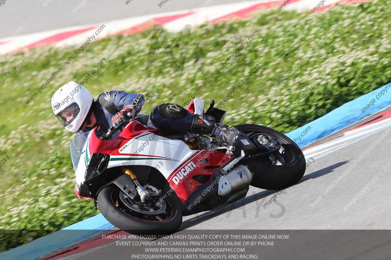 march 2010;motorbikes;no limits;peter wileman photography;portimao;portugal;trackday;trackday digital images