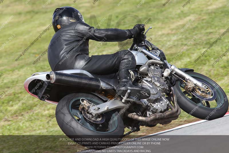 march 2010;motorbikes;no limits;peter wileman photography;portimao;portugal;trackday;trackday digital images