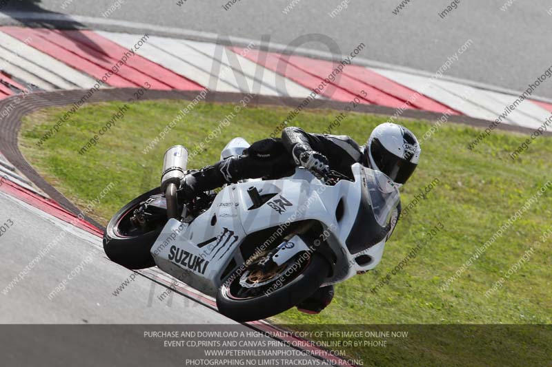 march 2010;motorbikes;no limits;peter wileman photography;portimao;portugal;trackday;trackday digital images