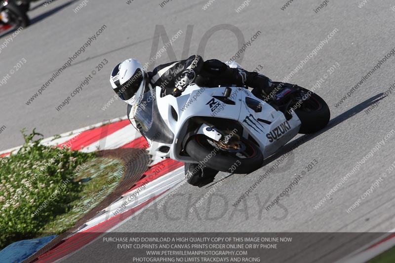 march 2010;motorbikes;no limits;peter wileman photography;portimao;portugal;trackday;trackday digital images