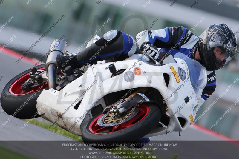 march 2010;motorbikes;no limits;peter wileman photography;portimao;portugal;trackday;trackday digital images