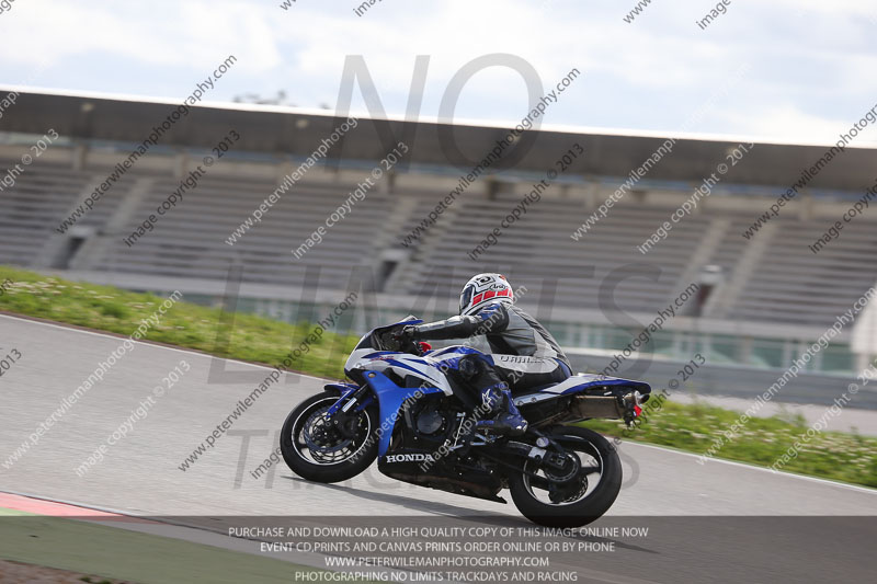 march 2010;motorbikes;no limits;peter wileman photography;portimao;portugal;trackday;trackday digital images
