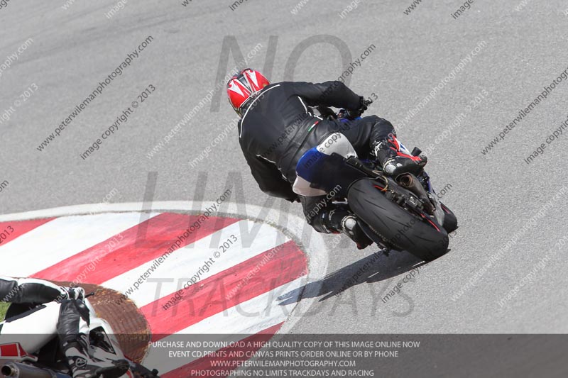 march 2010;motorbikes;no limits;peter wileman photography;portimao;portugal;trackday;trackday digital images