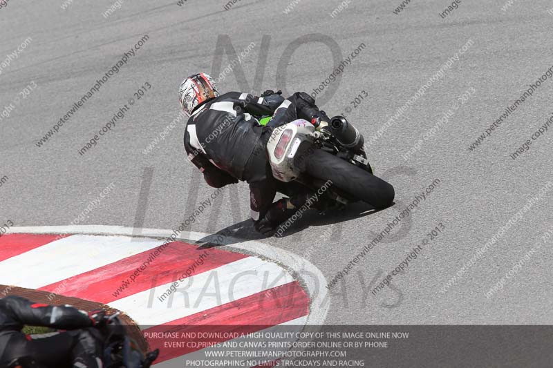 march 2010;motorbikes;no limits;peter wileman photography;portimao;portugal;trackday;trackday digital images