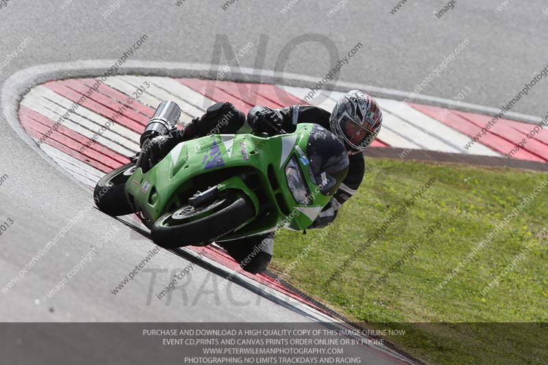 march 2010;motorbikes;no limits;peter wileman photography;portimao;portugal;trackday;trackday digital images