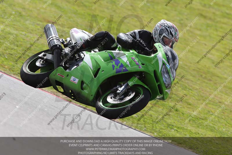 march 2010;motorbikes;no limits;peter wileman photography;portimao;portugal;trackday;trackday digital images