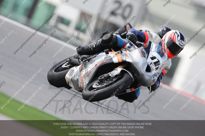 march 2010;motorbikes;no limits;peter wileman photography;portimao;portugal;trackday;trackday digital images