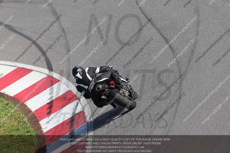 march 2010;motorbikes;no limits;peter wileman photography;portimao;portugal;trackday;trackday digital images