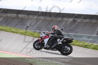 march-2010;motorbikes;no-limits;peter-wileman-photography;portimao;portugal;trackday;trackday-digital-images