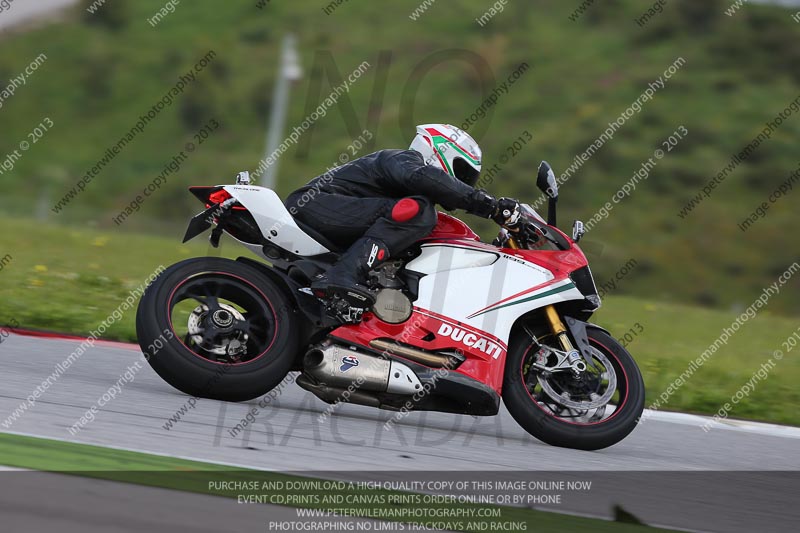 march 2010;motorbikes;no limits;peter wileman photography;portimao;portugal;trackday;trackday digital images