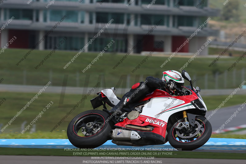 march 2010;motorbikes;no limits;peter wileman photography;portimao;portugal;trackday;trackday digital images