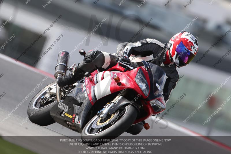 march 2010;motorbikes;no limits;peter wileman photography;portimao;portugal;trackday;trackday digital images