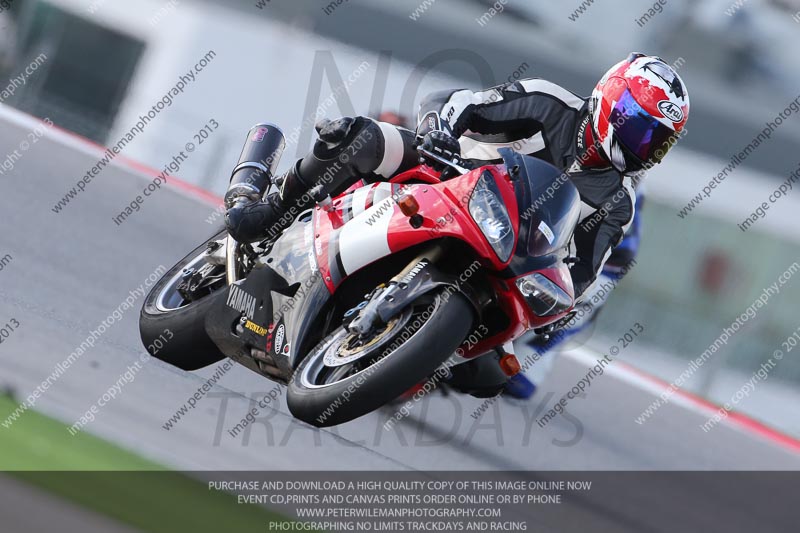 march 2010;motorbikes;no limits;peter wileman photography;portimao;portugal;trackday;trackday digital images