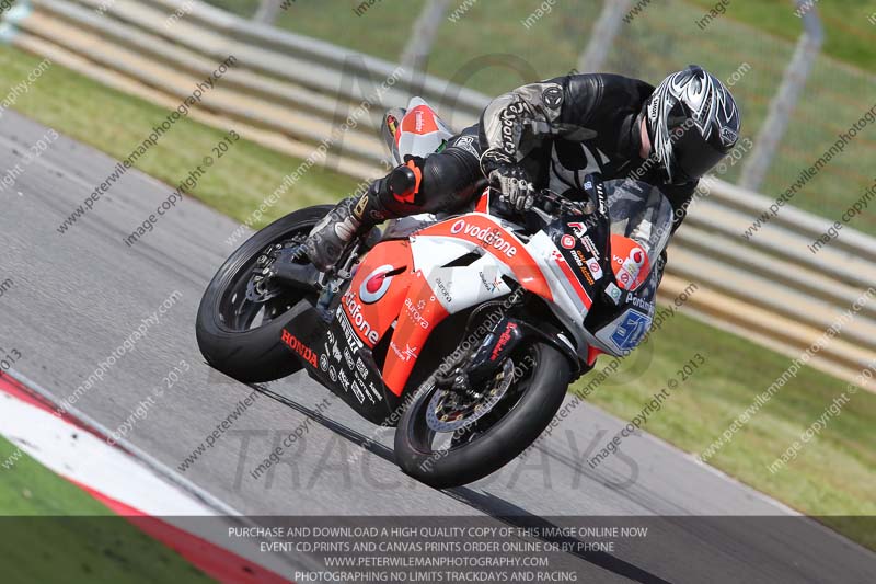 march 2010;motorbikes;no limits;peter wileman photography;portimao;portugal;trackday;trackday digital images