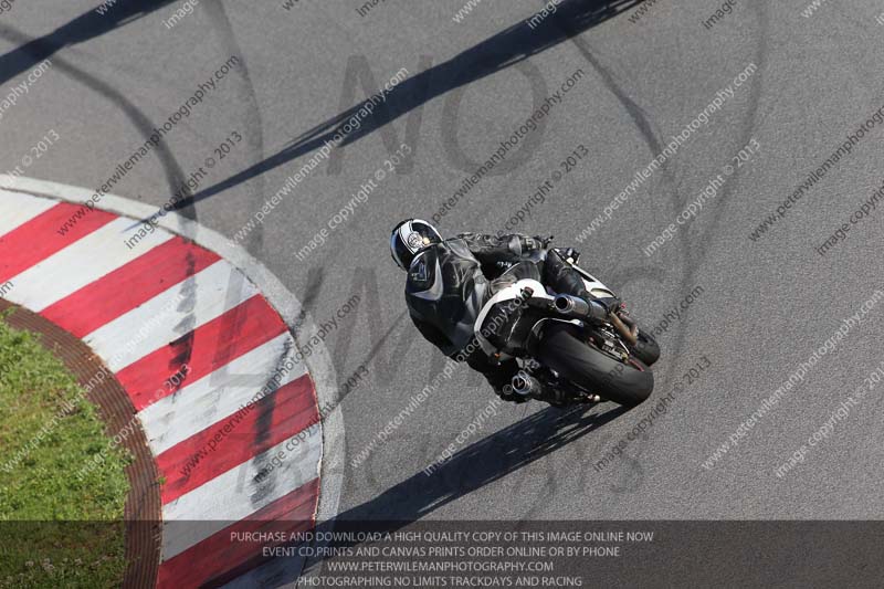 march 2010;motorbikes;no limits;peter wileman photography;portimao;portugal;trackday;trackday digital images