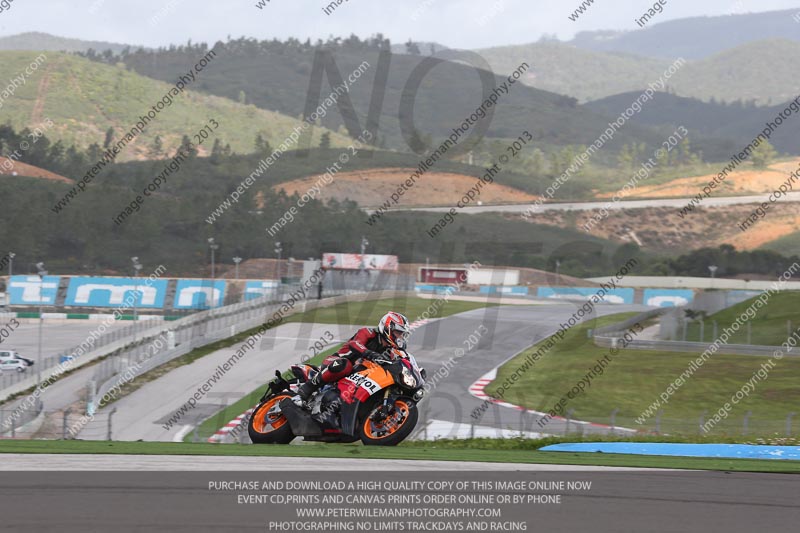 march 2010;motorbikes;no limits;peter wileman photography;portimao;portugal;trackday;trackday digital images