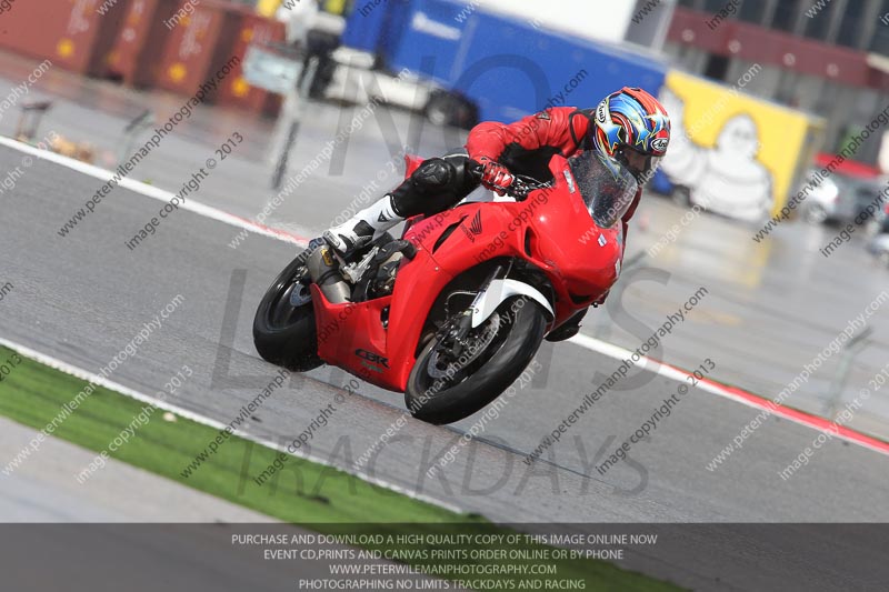 march 2010;motorbikes;no limits;peter wileman photography;portimao;portugal;trackday;trackday digital images