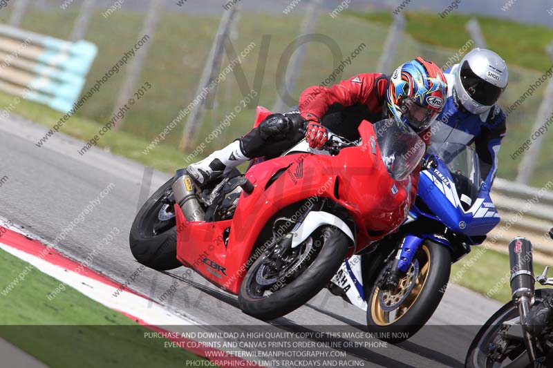 march 2010;motorbikes;no limits;peter wileman photography;portimao;portugal;trackday;trackday digital images