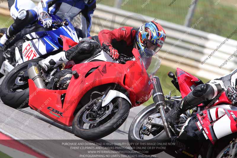 march 2010;motorbikes;no limits;peter wileman photography;portimao;portugal;trackday;trackday digital images