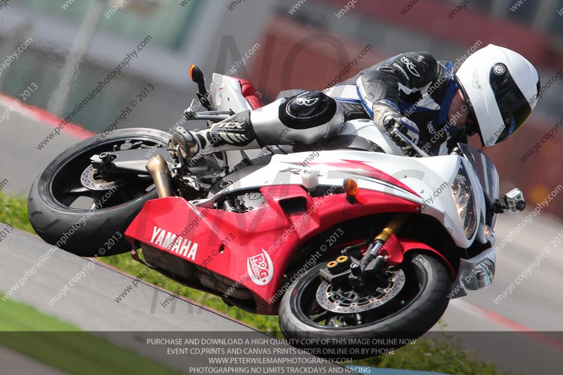 march 2010;motorbikes;no limits;peter wileman photography;portimao;portugal;trackday;trackday digital images