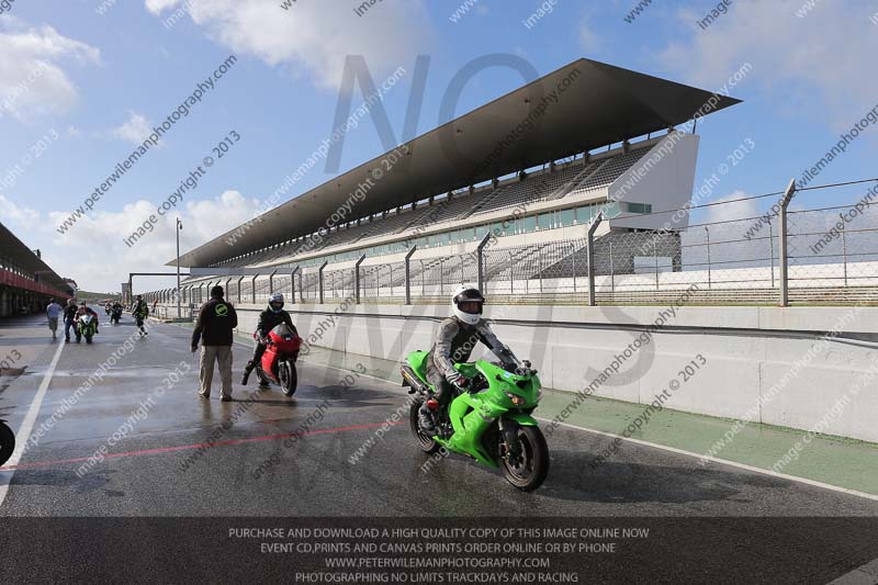 march 2010;motorbikes;no limits;peter wileman photography;portimao;portugal;trackday;trackday digital images