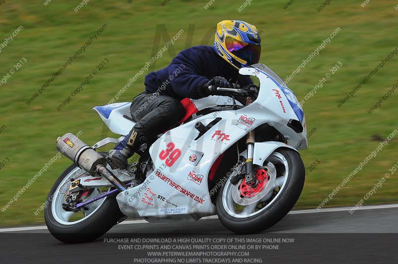 cadwell no limits trackday;cadwell park;cadwell park photographs;cadwell trackday photographs;enduro digital images;event digital images;eventdigitalimages;no limits trackdays;peter wileman photography;racing digital images;trackday digital images;trackday photos