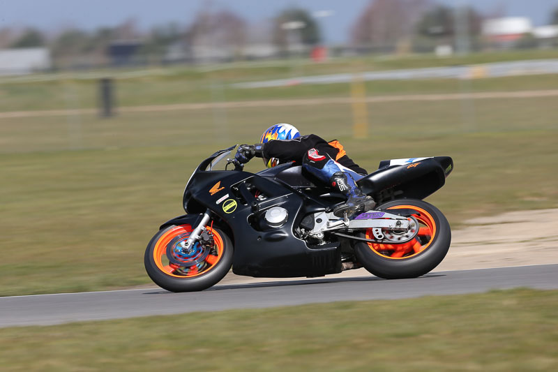 enduro digital images;event digital images;eventdigitalimages;no limits trackdays;peter wileman photography;racing digital images;snetterton;snetterton no limits trackday;snetterton photographs;snetterton trackday photographs;trackday digital images;trackday photos