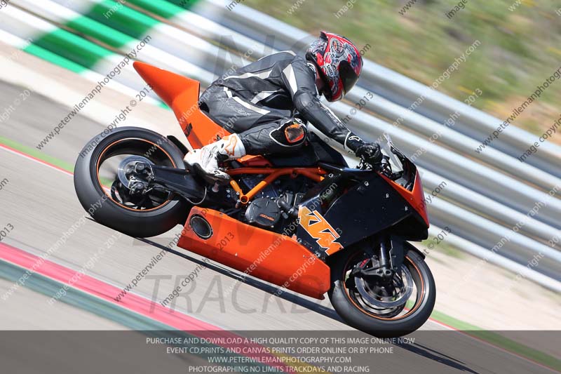 aragon;motorbikes;no limits;peter wileman photography;spain;trackday;trackday digital images