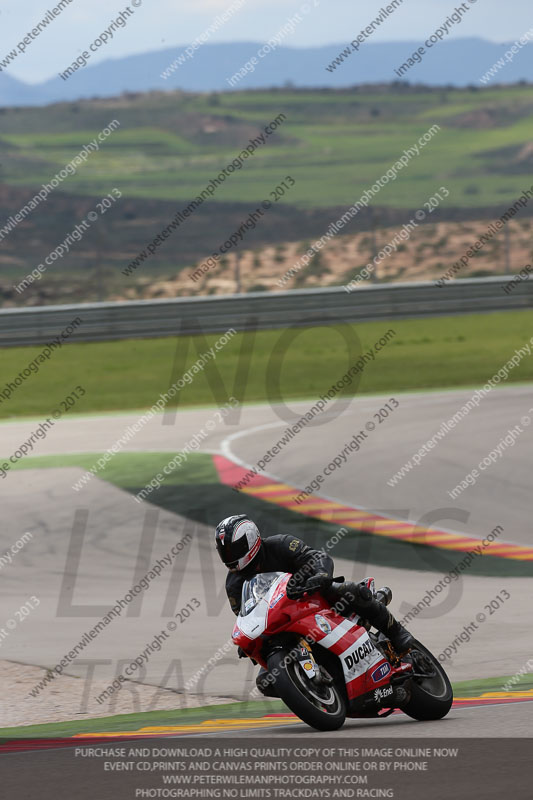 aragon;motorbikes;no limits;peter wileman photography;spain;trackday;trackday digital images