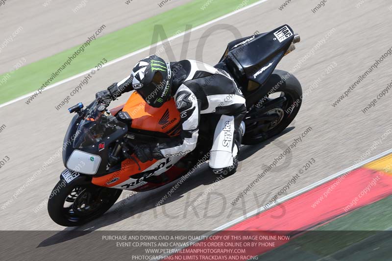 aragon;motorbikes;no limits;peter wileman photography;spain;trackday;trackday digital images