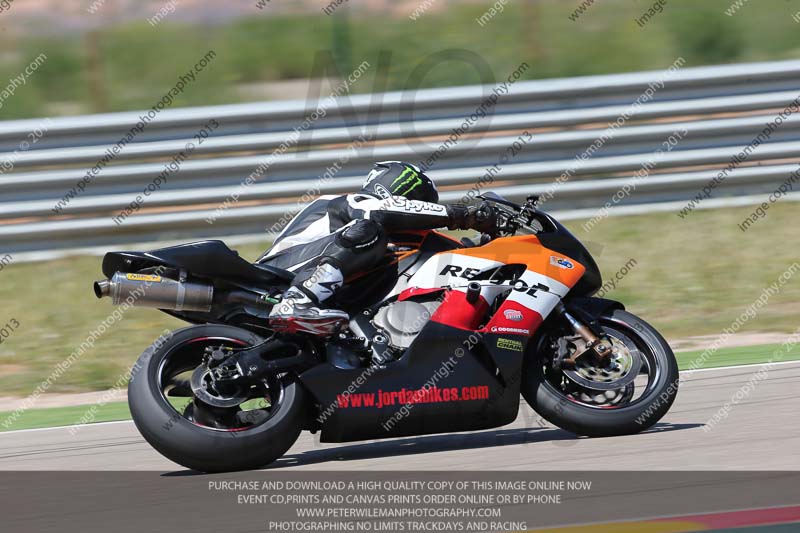 aragon;motorbikes;no limits;peter wileman photography;spain;trackday;trackday digital images