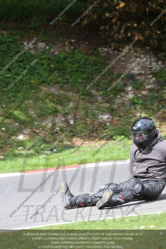 cadwell no limits trackday;cadwell park;cadwell park photographs;cadwell trackday photographs;enduro digital images;event digital images;eventdigitalimages;no limits trackdays;peter wileman photography;racing digital images;trackday digital images;trackday photos