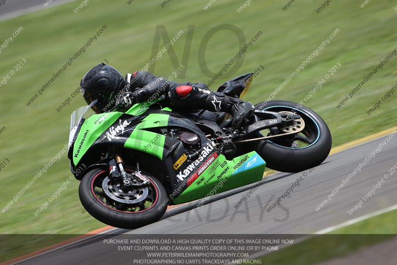 may 2013;motorbikes;no limits;peter wileman photography;portugal;trackday digital images;valencia