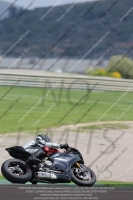 Novice Black/Silver Bikes