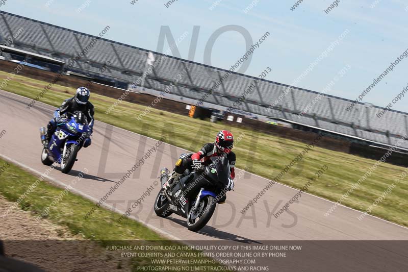 Rockingham no limits trackday;enduro digital images;event digital images;eventdigitalimages;no limits trackdays;peter wileman photography;racing digital images;rockingham raceway northamptonshire;rockingham trackday photographs;trackday digital images;trackday photos