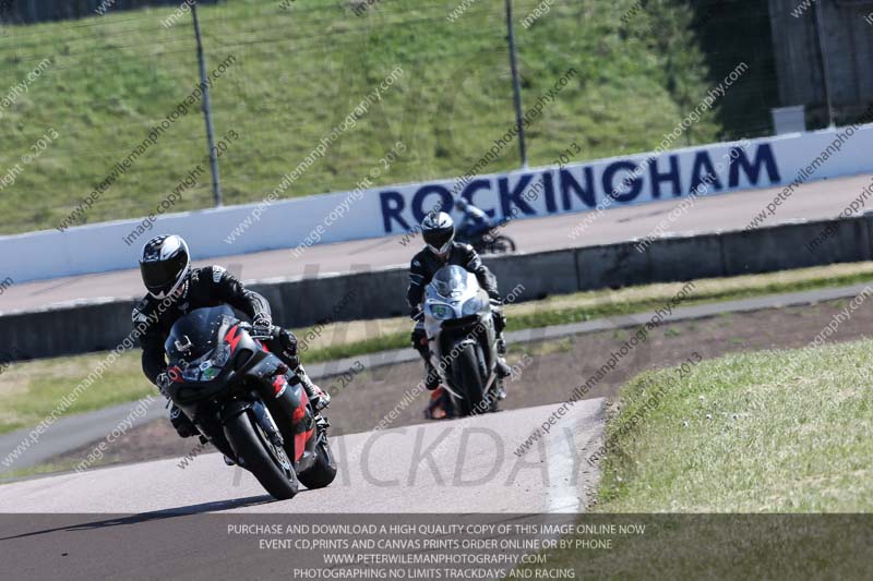 Rockingham no limits trackday;enduro digital images;event digital images;eventdigitalimages;no limits trackdays;peter wileman photography;racing digital images;rockingham raceway northamptonshire;rockingham trackday photographs;trackday digital images;trackday photos