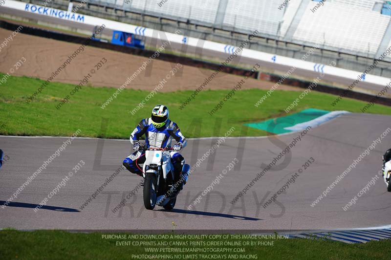 Rockingham no limits trackday;enduro digital images;event digital images;eventdigitalimages;no limits trackdays;peter wileman photography;racing digital images;rockingham raceway northamptonshire;rockingham trackday photographs;trackday digital images;trackday photos